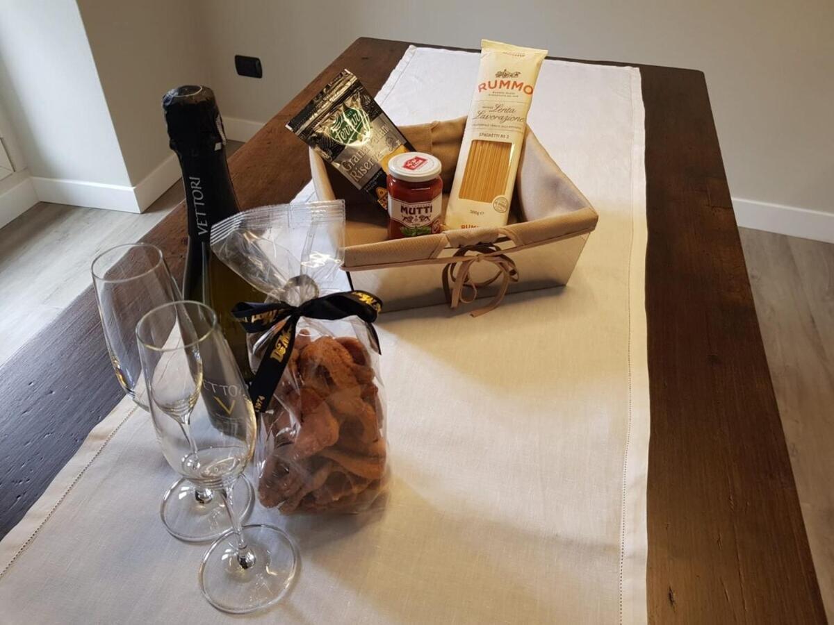 Appartement Chocolat La Mairie à Omegna Extérieur photo